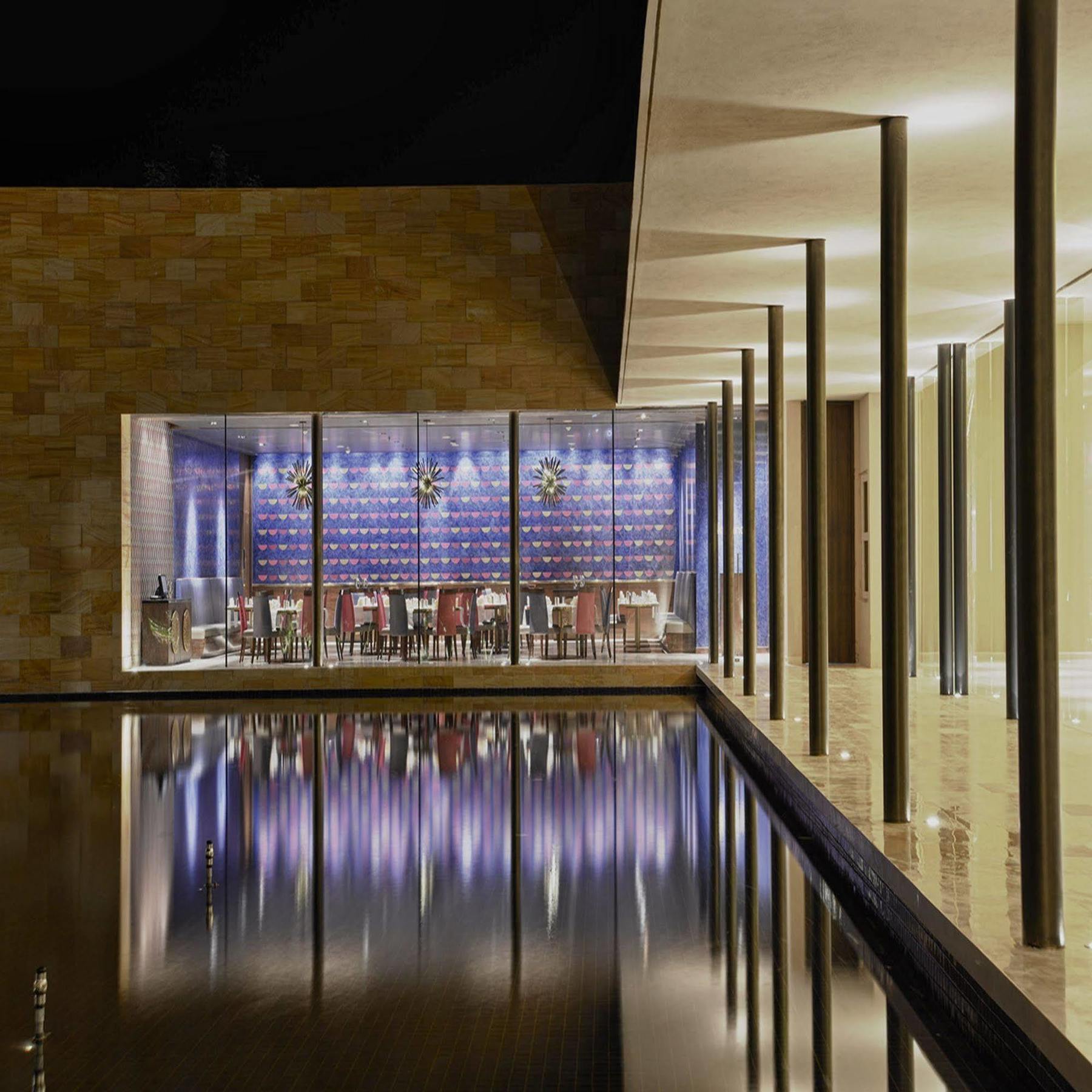 Marasa Sarovar Premiere Tirupati Dış mekan fotoğraf The interior of the hotel