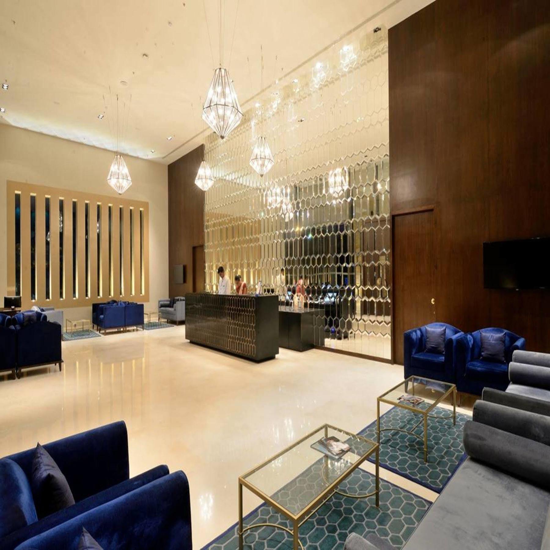 Marasa Sarovar Premiere Tirupati Dış mekan fotoğraf The lobby of the hotel